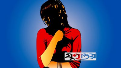 চলন্ত বাসে পৈশাচিকতা