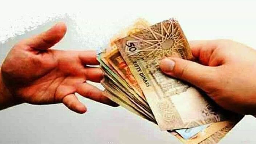 নবীজি (সা.)-এর ঘোষণায় সর্বসেরা ব্যক্তি কে?