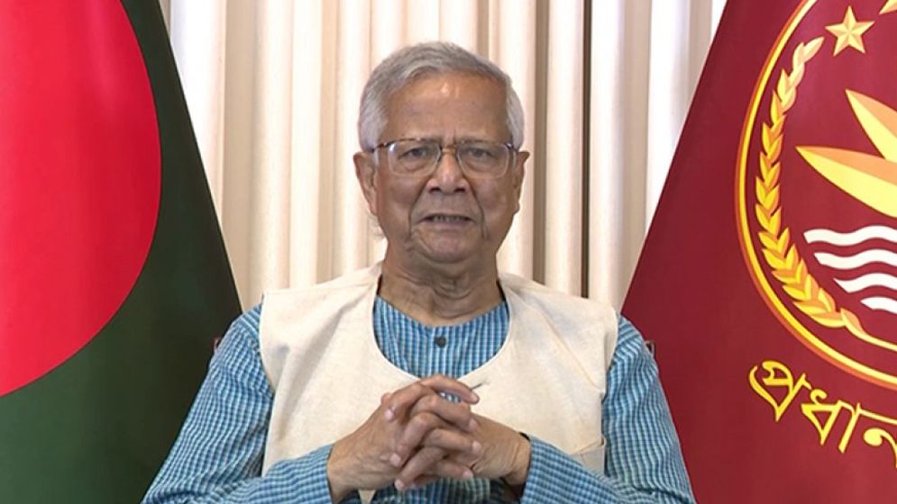 ‘হ্যাঁ’ ভোট দিতে দেশবাসীর প্রতি আহ্বান প্রধান উপদেষ্টার