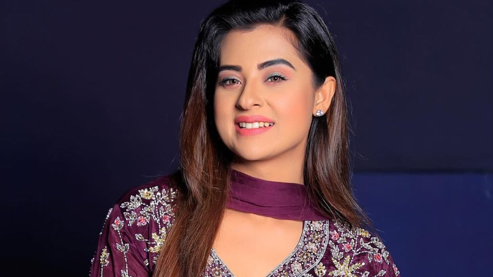 ফের মা হওয়ার গুঞ্জনে যা বললেন বুবলী