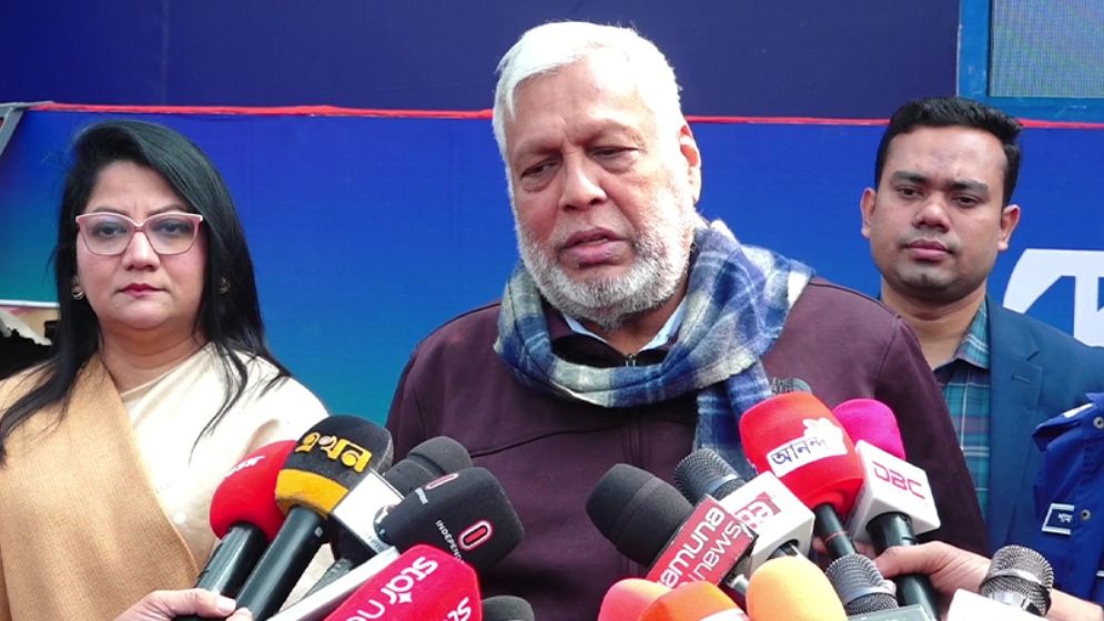 গণভোটের প্রচারণা শুধু সরকারের কাজ নয়, এটা সবার দায়িত্ব: উপদেষ্টা ফাওজুল কবির