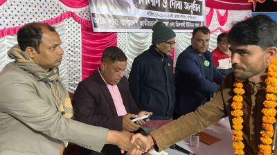 মঠবাড়িয়ায় অর্ধশত আ.লীগ নেতাকর্মীর বিএনপিতে যোগদান