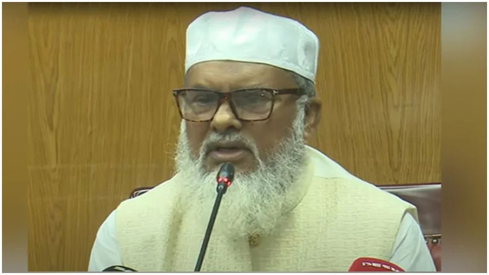 হ্যাঁ ভোট বিজয়ী হলে আমরা ফ্যাসিজম থেকে মুক্তি পাব: ধর্ম উপদেষ্টা