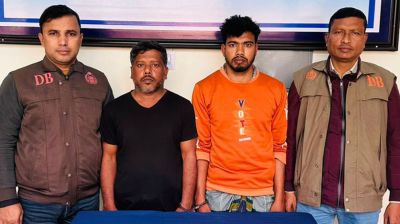 বগুড়ার ধুনটে মব সৃষ্টি করে দুই পুলিশকে মারপিট, গ্রেফতার ২