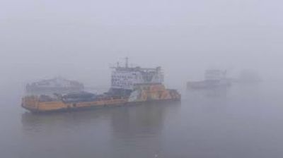 ঘন কুয়াশায় নৌযান চলাচল নিয়ে আবহাওয়া অফিসের সতর্কবার্তা