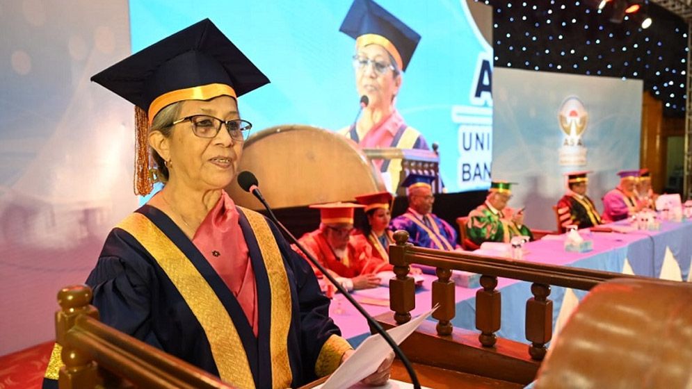 শিক্ষার্থীদের ডিগ্রির মর্যাদা উজ্জ্বল ও অক্ষুণ্ণ রাখতে দায়িত্বশীল আচরণ করা উচিৎ
