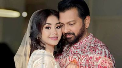 কেন বছর পেরোনোর আগেই তাহসান-রোজার বিচ্ছেদ, জানালেন তারকা ঘনিষ্ঠরা