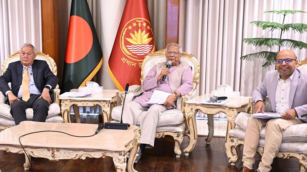তিন পার্বত্য জেলায় ই-লার্নিং কার্যক্রম উদ্বোধন করলেন প্রধান উপদেষ্টা