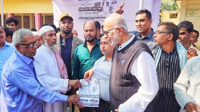 হাসিনা ভারতে পালিয়ে গিয়ে দেশবিরোধী ষড়যন্ত্র করছে: গিয়াস কাদের