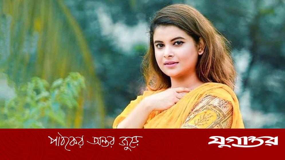 ঢাকা-৮ আসনের ভোটার হওয়ায় আক্ষেপ ফারিয়ার