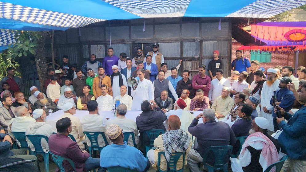 ধানের শীষের প্রার্থী অপুকে ৩ শতাধিক আ.লীগ নেতাকর্মীর সমর্থন