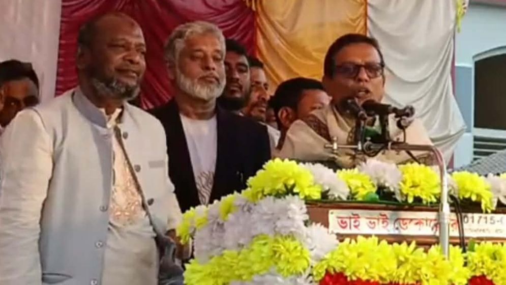 ‘রোজা রেখে’ ভোটকেন্দ্রে যাওয়ার আহ্বান আশরাফ উদ্দিন নিজানের
