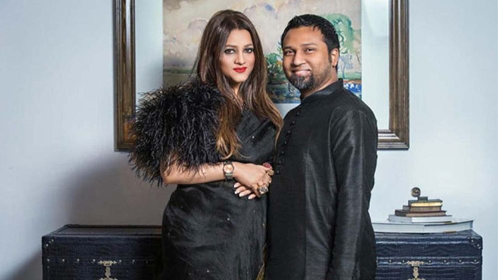 গানবাংলার তাপসের দেশত্যাগে নিষেধাজ্ঞা