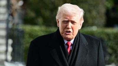 কিউবায় তেল বিক্রি করা দেশের ওপর বাড়তি শুল্ক বসাবেন ট্রাম্প