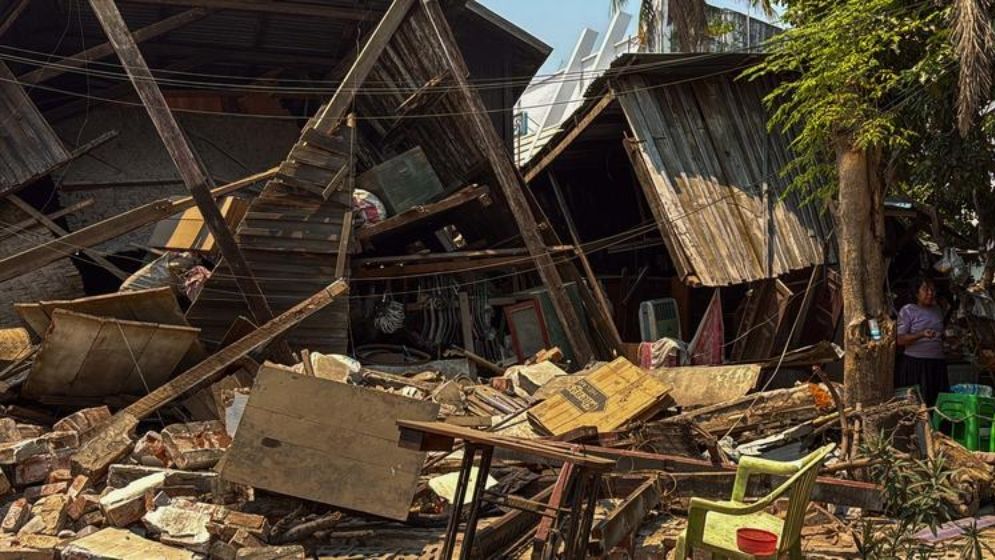 মিয়ানমারে নির্বাচন চলাকালে জান্তার বিমান হামলায় নিহত ১৭০