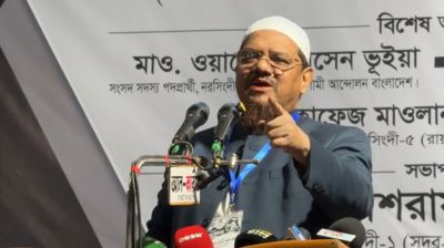 বৈঠক হতেই পারে, গোপনে কেন? জামায়াতকে চরমোনাই পীর