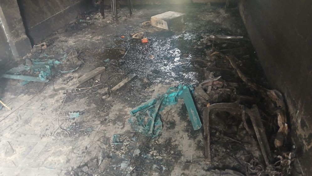 বেগমগঞ্জে বিএনপির নির্বাচনি ক্যাম্পে আগুন