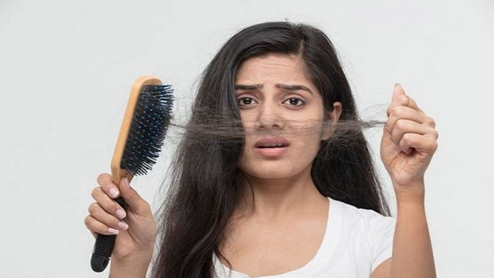 চুল পড়ার সমস্যায় ঘরোয়া টিপস হেয়ার স্পা দারুণ উপকারী, জেনে নিন