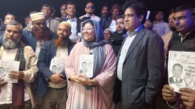 বাবার জন্য মেয়ের সংগ্রাম