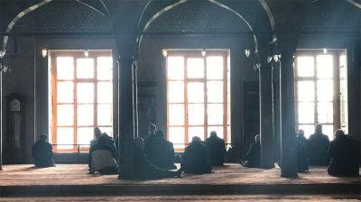 যে রাতে অদৃশ্য করুণায় ধুয়ে যায় মানুষের অন্তর