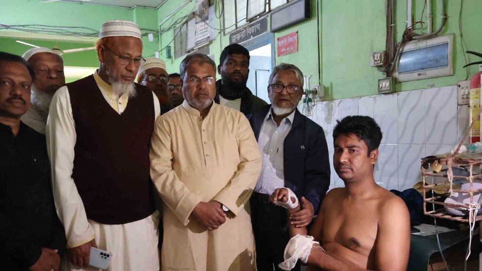 ধানের শীষের কর্মীদের ওপর হামলার অভিযোগ স্বতন্ত্র প্রার্থীর কর্মীর বিরুদ্ধে
