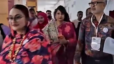 ধানের শীষের প্রচারে আ. লীগের সাবেক প্রতিমন্ত্রীর স্ত্রী!