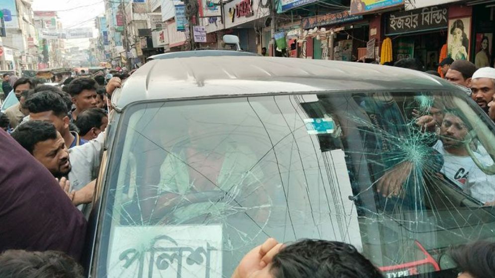 সৈয়দপুরে পুলিশ সদস্যদের মারধর করে আসামি ছিনতাই