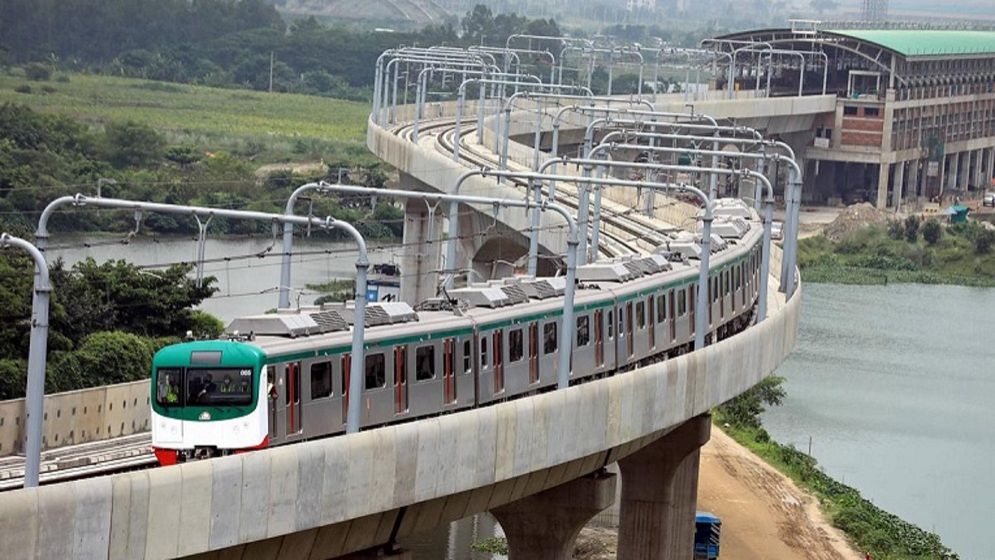 নির্বাচনের দিন চলবে বাড়তি মেট্রোরেল