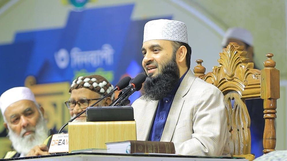 তারুণ্যের প্রথম ভোট, ন্যায় ও ইনসাফের পক্ষে হোক: আজহারী