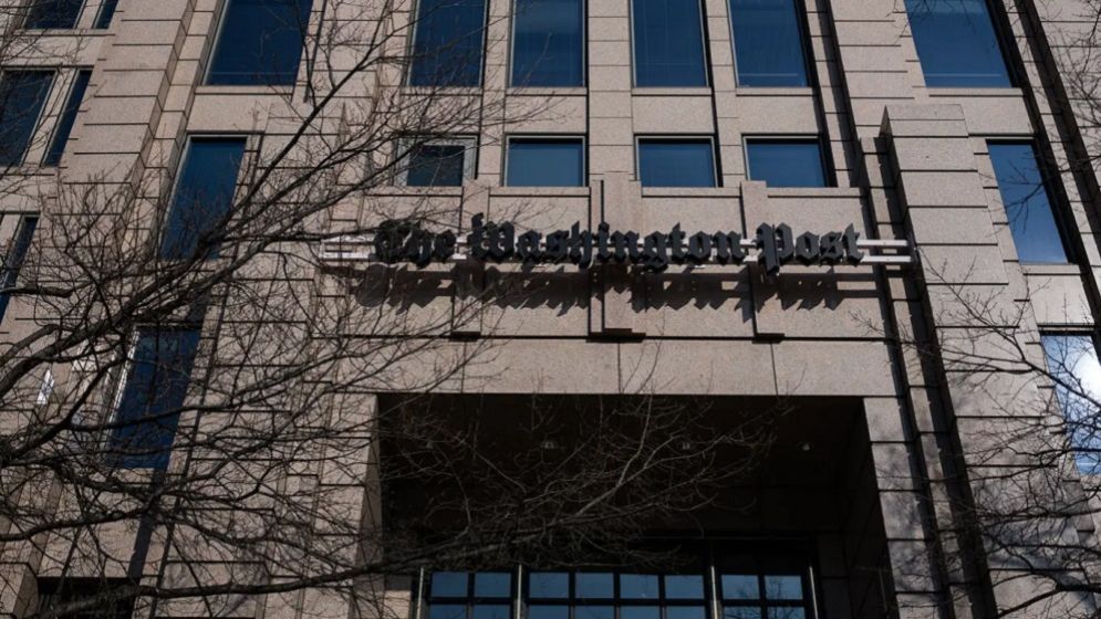 ওয়াশিংটন পোস্টে ব্যাপক ছাঁটাই, চাকরি হারিয়েছেন ৩০০ সাংবাদিক