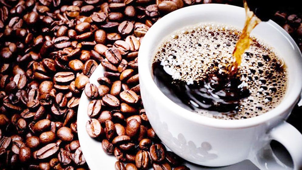 কফি খেলে রক্তচাপ বাড়ে, হাইপ্রেশারের রোগীরা কোন নিয়ম মানবেন?