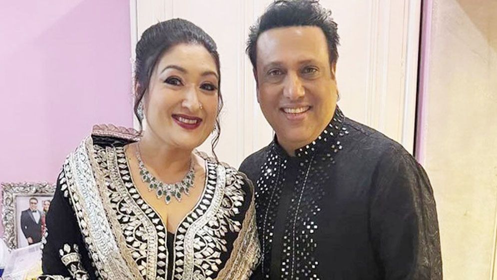 বলিউডে অভিষেক হতে চলেছে গোবিন্দপত্নীর