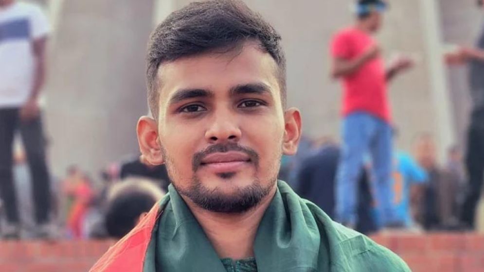 হাসিনার সন্তানদেরকে পুনর্বাসনের চেষ্টা করলে জনগণ প্রতিহত করবে: আসিফ মাহমুদ