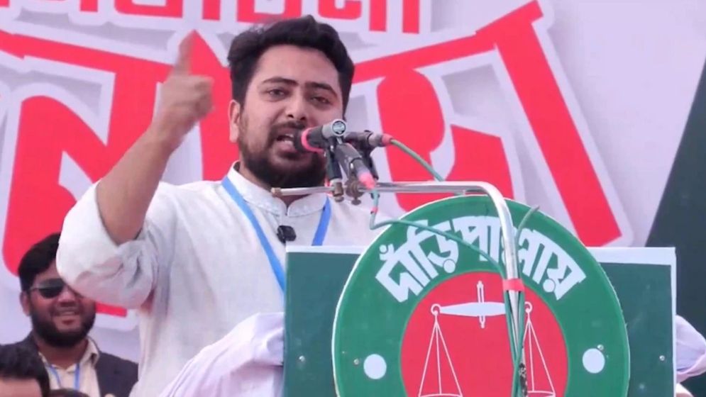 এবার নাহিদ ইসলামের দ্বৈত নাগরিকত্বের বৈধতা নিয়ে রিট