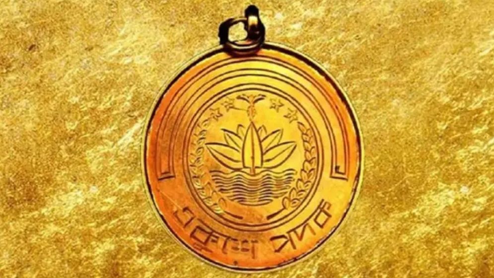 একুশে পদক : কবি-সাহিত্যিকদের নামগন্ধও নেই