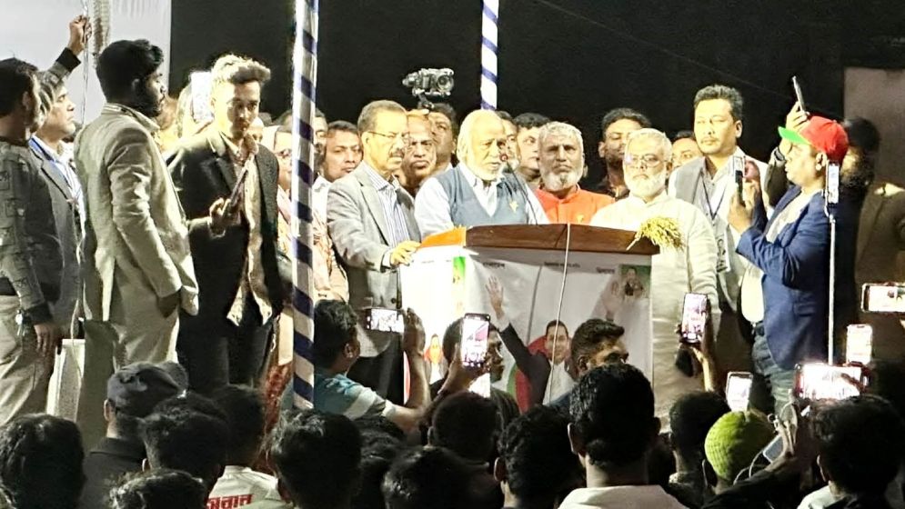 এবারের নির্বাচন হবে দেশ পুনর্গঠনের নির্বাচন: মঈন খান