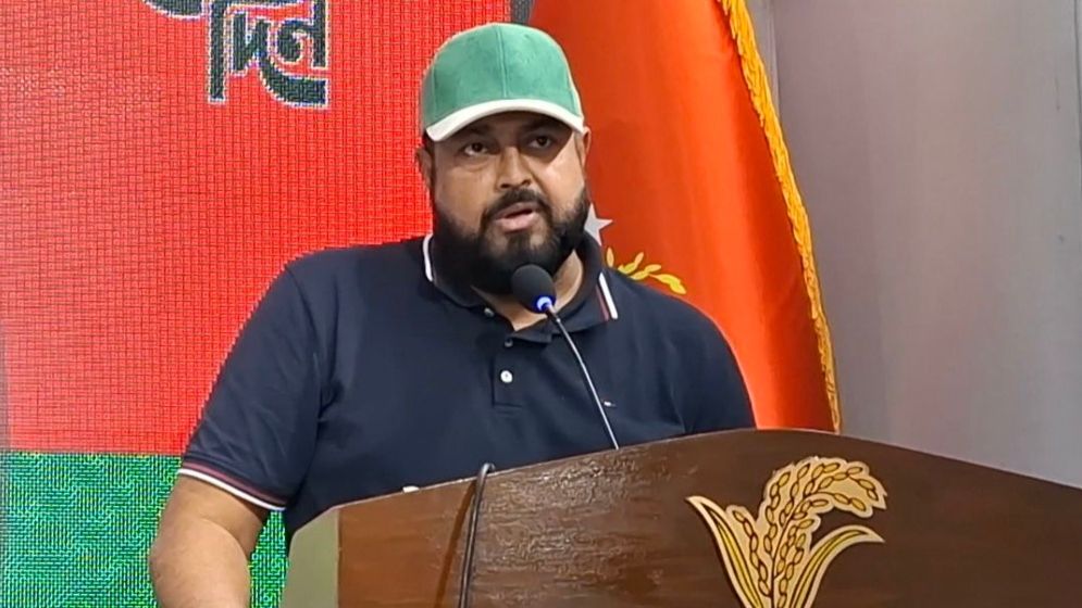 নিজের রাজনৈতিক অবস্থান স্পষ্ট করলেন ওমর সানী