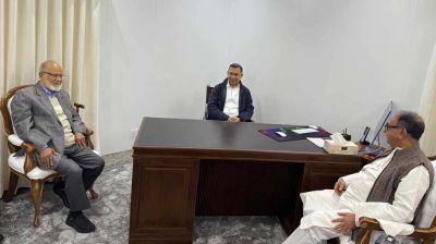 প্রচার শেষে বিভিন্ন নির্বাচনি এলাকার খোঁজ নিচ্ছেন তারেক রহমান