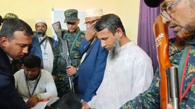 শরীয়তপুরে ৭ লাখ টাকাসহ জামায়াতের কর্মী আটক