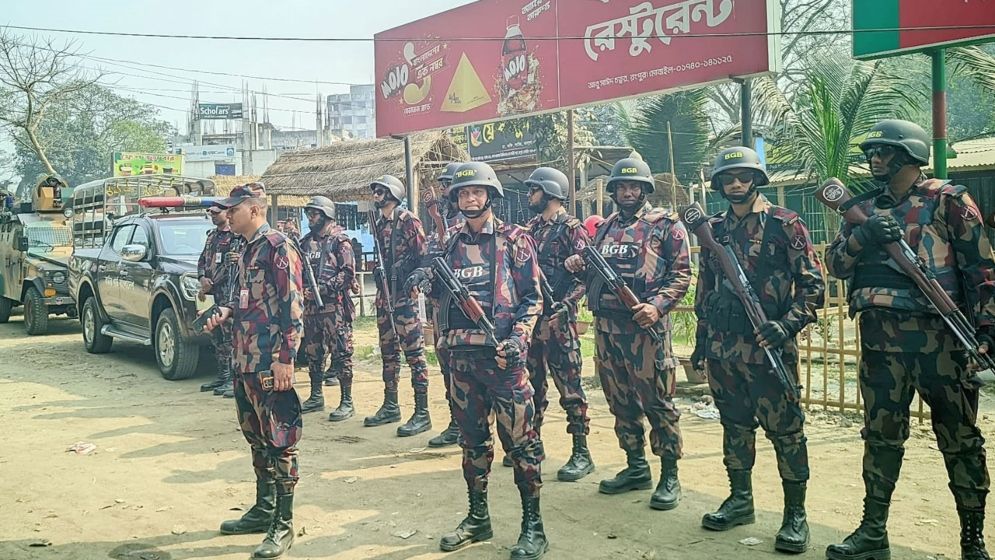 রংপুর বিভাগে ঝুঁকিতে ২৫৬১ কেন্দ্র, ৬ স্তরের নিরাপত্তা