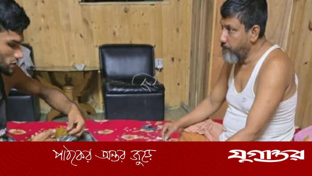 জাতীয় নির্বাচনের প্রাক্কালে আনোয়ারায় কৃষক দলের আহ্বায়ক ইয়াবাসহ আটক