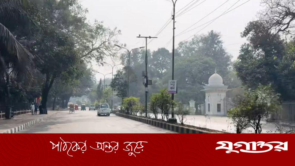 ত্রয়োদশ জাতীয় নির্বাচনের প্রাক্কালে রাজধানী ঢাকার রাজপথ ফাঁকা, অলিগলিতে নির্বাচনী আমেজ