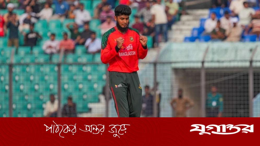 রিশাদ হোসেন পাকিস্তান সুপার লিগে দল পেলেন, ২০২৬ সালে ফিরছেন বিগ ব্যাশ স্টার
