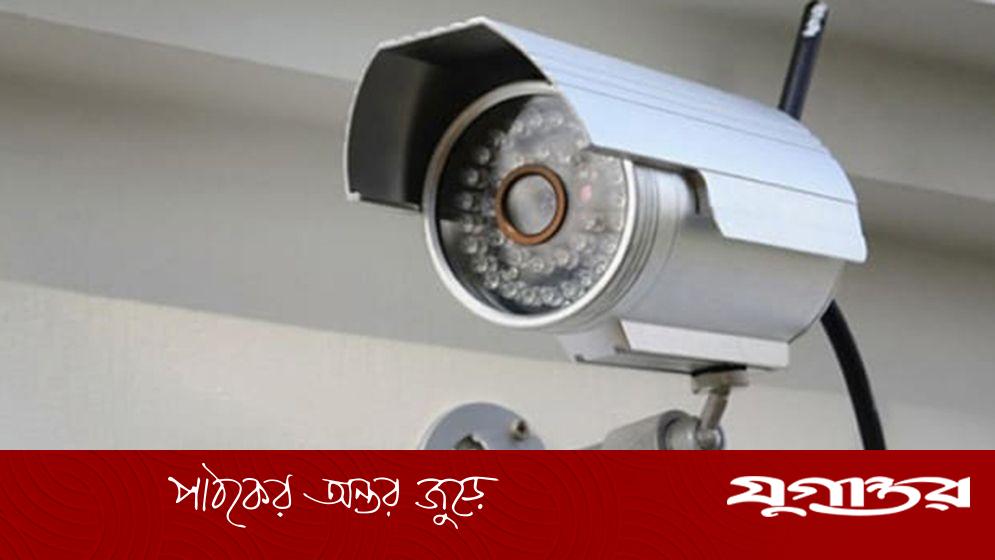 রংপুরে ভোটকেন্দ্র থেকে চারটি সিসি ক্যামেরা চুরি: নির্বাচনী নিরাপত্তা প্রশ্নবিদ্ধ