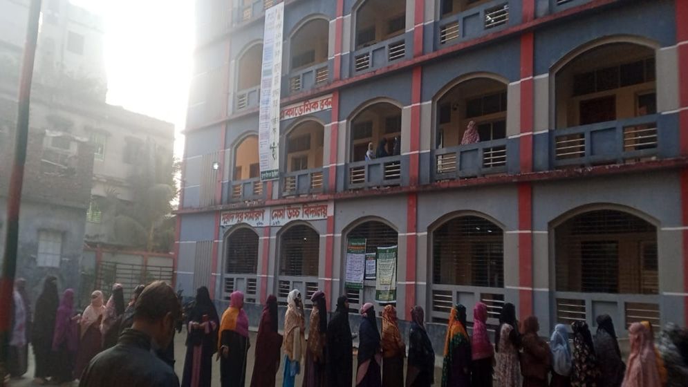 ত্রয়োদশ সংসদ নির্বাচনের কিছু দৃশ্য