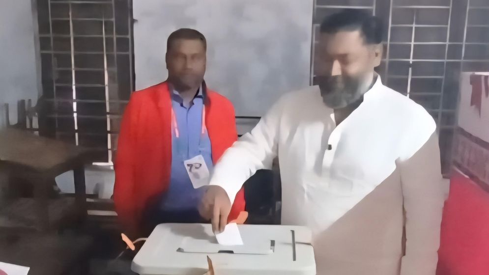 নির্বাচনে আচরণ বিধি লঙ্ঘনের অভিযোগ বিএনপি প্রার্থীর