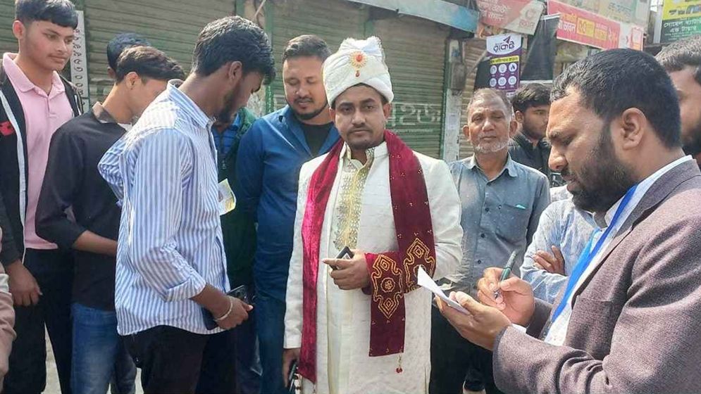 ত্রয়োদশ সংসদ নির্বাচনের কিছু দৃশ্য