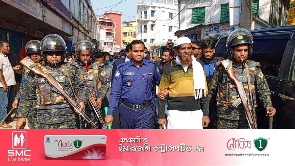 চুয়াডাঙ্গায় ভোটকেন্দ্রে ৭৯ হাজার টাকা নিয়ে জামায়াত নেতা আটক
