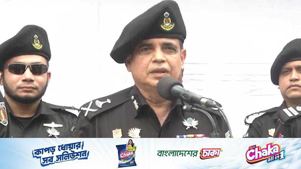 র‍্যাব মহাপরিচালকের প্রথম ভোট: নির্বাচন শান্তিপূর্ণ, ছিনতাইয়ের আশঙ্কা নেই