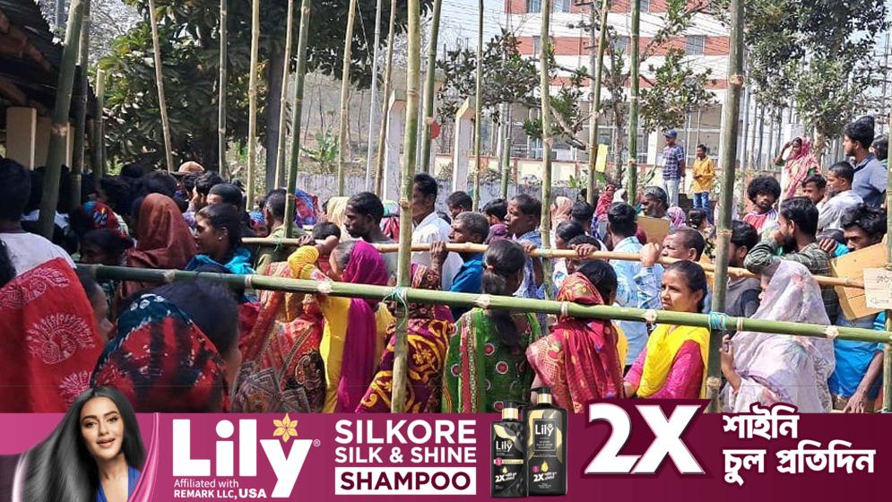 সিলেটে ভোটগ্রহণের প্রথম সাড়ে ছয় ঘণ্টায় ৩৫ শতাংশ ভোট পড়েছে, শান্তিপূর্ণ পরিবেশ